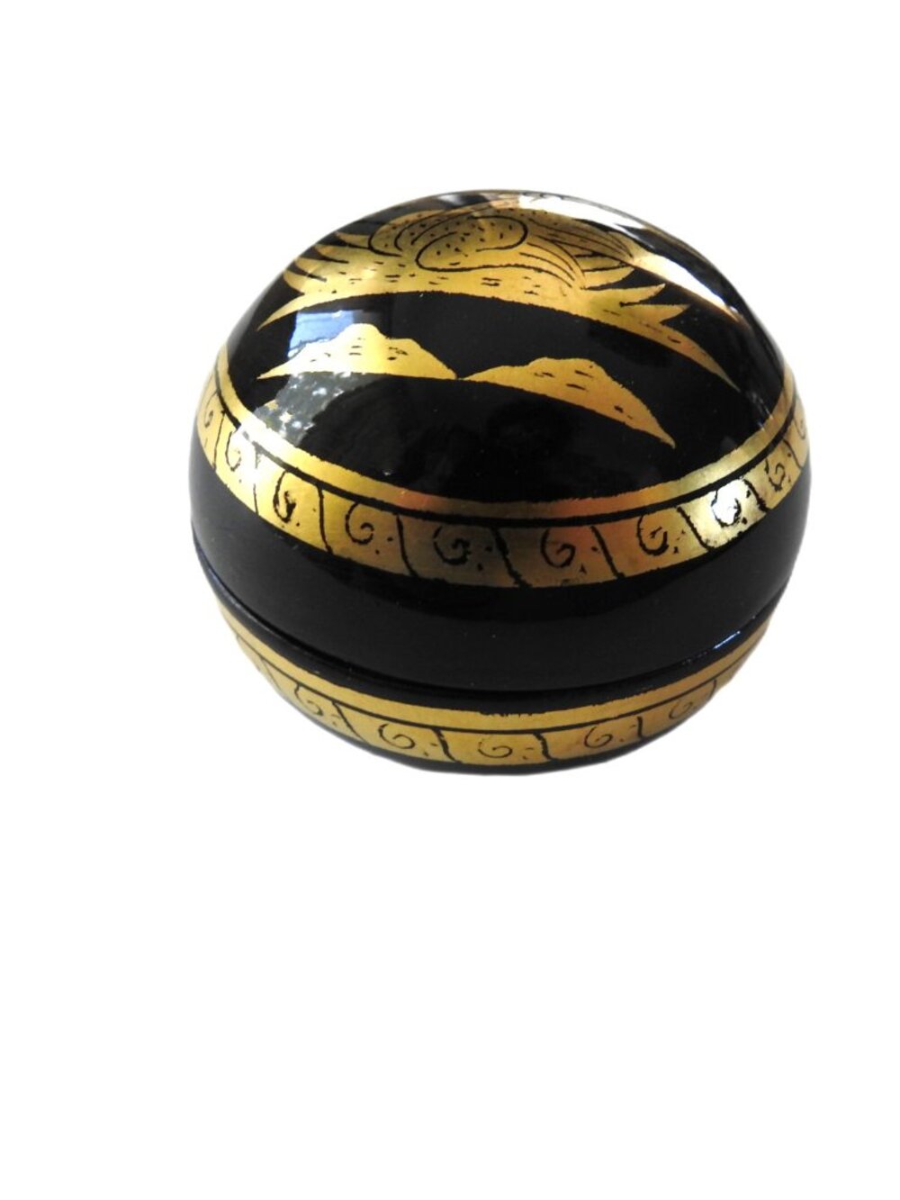Thai Black Lacquerware Trinket Box Jewelry Storage Ball Shaped Gold Leaf Frog